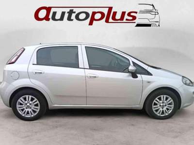 Fiat Punto 1.3 MJT II S&S 85 CV 5 porte ECO Lounge Grigio usata Penne