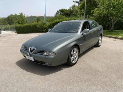 Alfa Romeo 166 2.4 JTD cat Grigio usata Savoia di Lucania