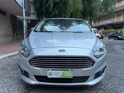 Ford S-Max 2.0 TDCi 150CV S&S Powershift  Titanium Busin Grigio usata Cerignola