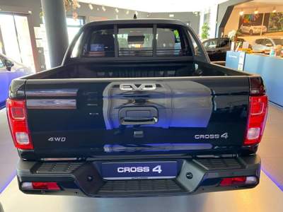 Evo Cross 4 Evo Cross 4 2.0 T.D Doppia Cabina PREZZO + IVA Nero usata Concordia Sagittaria