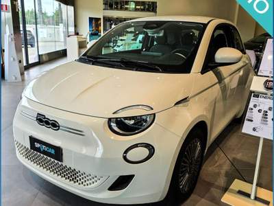 Fiat 500 Icon Berlina 42 kWh Bianco usata Sassari