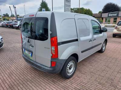 Mercedes-Benz Citan 1.5 111 CDI S&S Furgone Long Argento usata Magenta