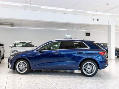 Audi A3 SPB 30 TFSI Business Advanced Blu/Azzurro usata Cannobio
