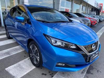 Nissan Leaf N-Connecta 40 kWh Blu/Azzurro usata San Martino Siccomario