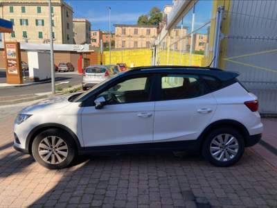 Seat Arona 1.0 TGI XCELLENCE Bianco usata Genova
