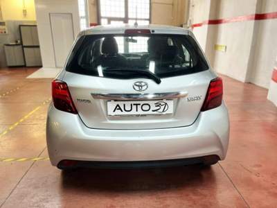 Toyota Yaris 1.0 5 porte Lounge Grigio usata Verona