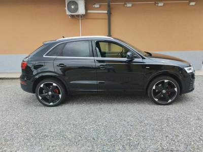 Audi Q3 2.0 TDI 150 CV quattro S tronic S-LINE Nero usata Jerago con Orago