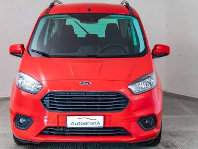 Ford Tourneo Courier 1.5 TDCI 75 CV Plus Rosso usata Paruzzaro