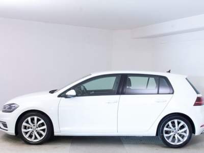 Volkswagen Golf 1.6 TDI 115 CV DSG 5p. Executive BlueMotion Techno Bianco usata Paruzzaro