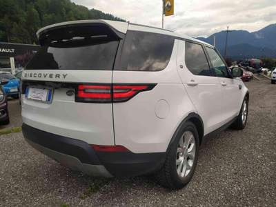 Land Rover Discovery 2.0 TD4 4WD SE 7 posti Bianco usata Tolmezzo