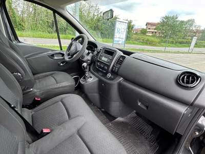 Opel Vivaro 27 1.6 BiTurbo S&S  Combi 9 POSTI Nero usata Senna Comasco