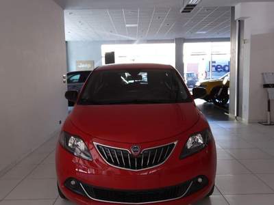 Lancia Ypsilon 1.0 FireFly 5 porte S&S Hybrid Gold Rosso usata Mondovì