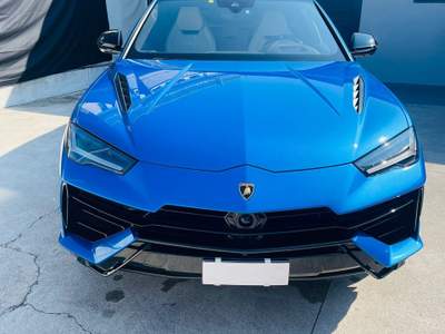 Lamborghini Urus PRONTA CONSEGNA Blu/Azzurro usata Lozza