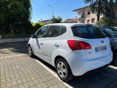 Kia Venga 1.4 EcoGPL Cool Bianco usata SAN GIORGIO PIACENTINO