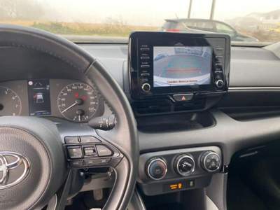 Toyota Yaris 1.5 5p. Active Bianco usata Alghero