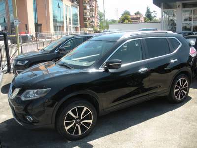 Nissan X-Trail x-tronic tekna Nero usata Frosinone