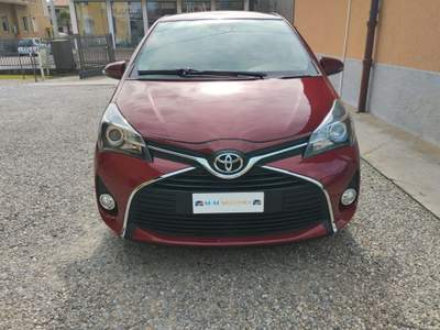 Toyota Yaris 1.0 5 porte Active *UNICO PROPRIETARIO* Rosso usata Jerago con Orago