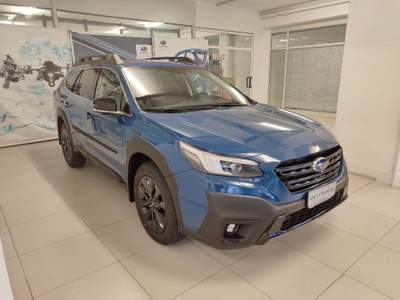 Subaru Outback 2.5i Lineartronic Geyser Blu/Azzurro usata Padova