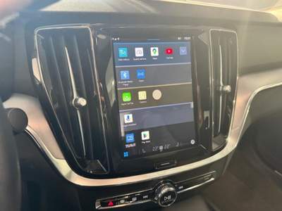Volvo S60 MOD: N. 224  Mhev Core B4 automatico Nero usata Padova