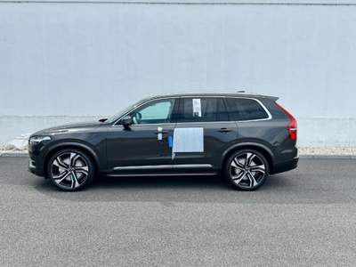 Volvo XC90 B5 (d) AWD automatico 7 posti Plus Bright Grigio usata Padova