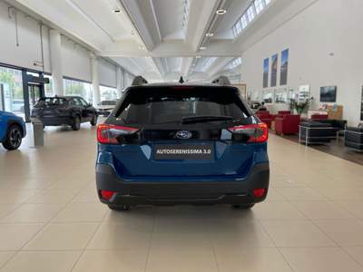 Subaru Outback 2.5i Lineartronic Geyser Blu/Azzurro usata Padova