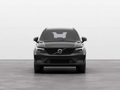 Volvo XC40 B3 automatico Plus Dark Nero usata Padova