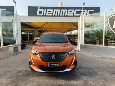 Peugeot 2008 PureTech 100 S&S Allure Pack  I.E Arancione usata Augusta