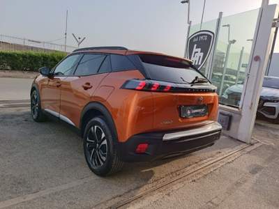 Peugeot 2008 PureTech 100 S&S Allure Pack  I.E Arancione usata Augusta
