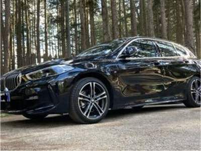 BMW Serie 1 116d anno 2021 full optional  Nero usata Rende