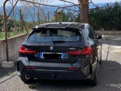 BMW Serie 1 116d anno 2021 full optional  Nero usata Rende