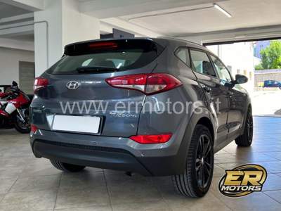 Hyundai Tucson 1.7 CRDi DCT Comfort Grigio usata L'Aquila