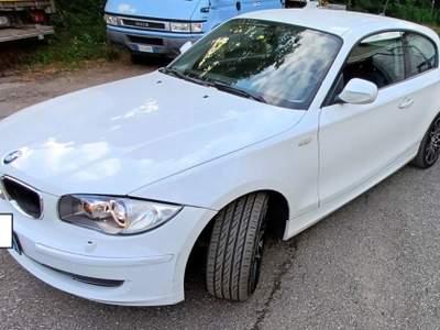 BMW Serie 1 116d d 2.0 116CV cat 3 porte Eletta Bianco usata Gaglianico