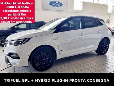 Opel Grandland 1.6 Hybrid Plug-in aut. GPL FWD ULTIMATE LOOK Bianco usata Rubano