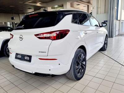 Opel Grandland 1.6 Hybrid Plug-in aut. GPL FWD ULTIMATE LOOK Bianco usata Rubano