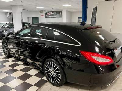 Mercedes-Benz CLS d SW 4Matic Premium Nero usata Milano