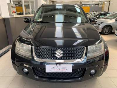 Suzuki Grand Vitara 1.9 DDiS 5 porte Offroad Nero usata Tolmezzo