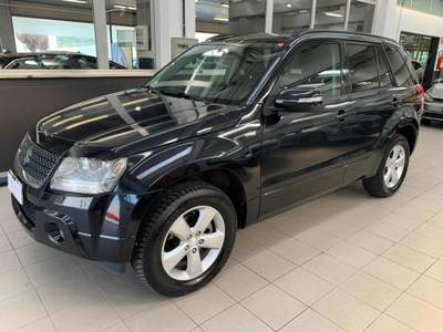 Suzuki Grand Vitara 1.9 DDiS 5 porte Offroad Nero usata Tolmezzo