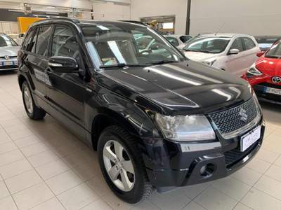Suzuki Grand Vitara 1.9 DDiS 5 porte Offroad Nero usata Tolmezzo