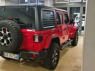 Jeep Wrangler Unlimited 2.2 Mjt II Rubicon Rosso usata Campobasso