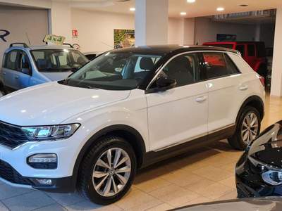 Volkswagen T-Roc 1.6 TDI SCR Business BlueMotion Technology Bianco usata Campobasso
