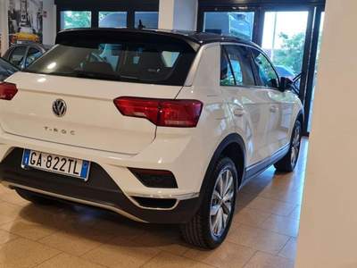 Volkswagen T-Roc 1.6 TDI SCR Business BlueMotion Technology Bianco usata Campobasso