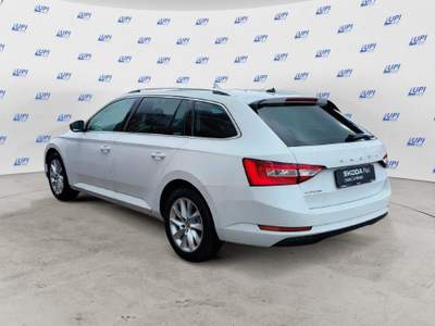 Skoda Superb Wagon 2.0 tdi evo Executive 150cv dsg Bianco usata Pistoia