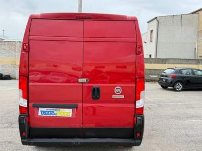 Fiat Ducato 33 LH2 2.3 mjt 120cv E6d-temp Rosso usata Pescara