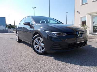 Volkswagen Golf 2.0 TDI 115 CV SCR Life Grigio usata SAN VENDEMIANO