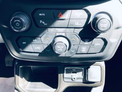Jeep Renegade 1.6 Mjt 130 CV Limited Nero usata Isernia