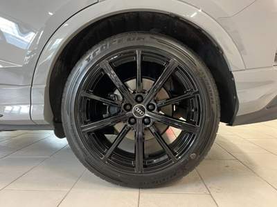 Audi RS Q3 SPB quattro S tronic NARDO' GREY / 400 CV + 20" !! Grigio usata Rovereto