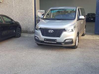 Hyundai H-1 P716 Grigio usata Bareggio