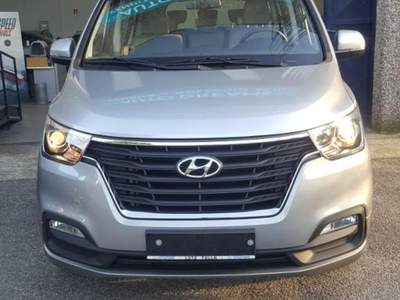 Hyundai H-1 P716 Grigio usata Bareggio