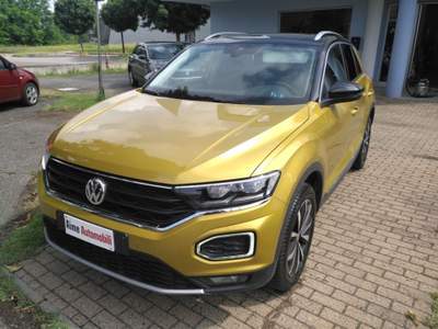 Volkswagen T-Roc 1.5 TSI ACT DSG Style BlueMotion Technology Giallo usata Alba