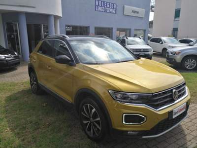 Volkswagen T-Roc 1.5 TSI ACT DSG Style BlueMotion Technology Giallo usata Alba